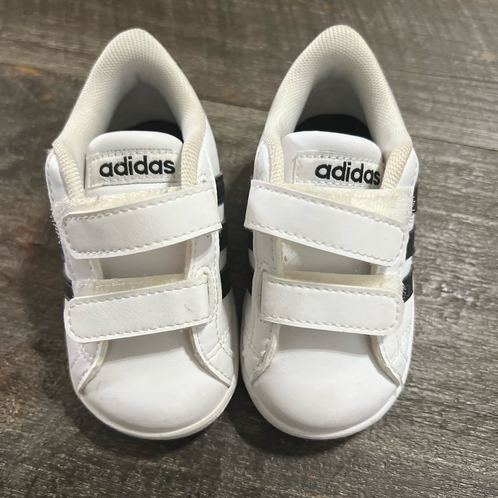 Velcro Adidas